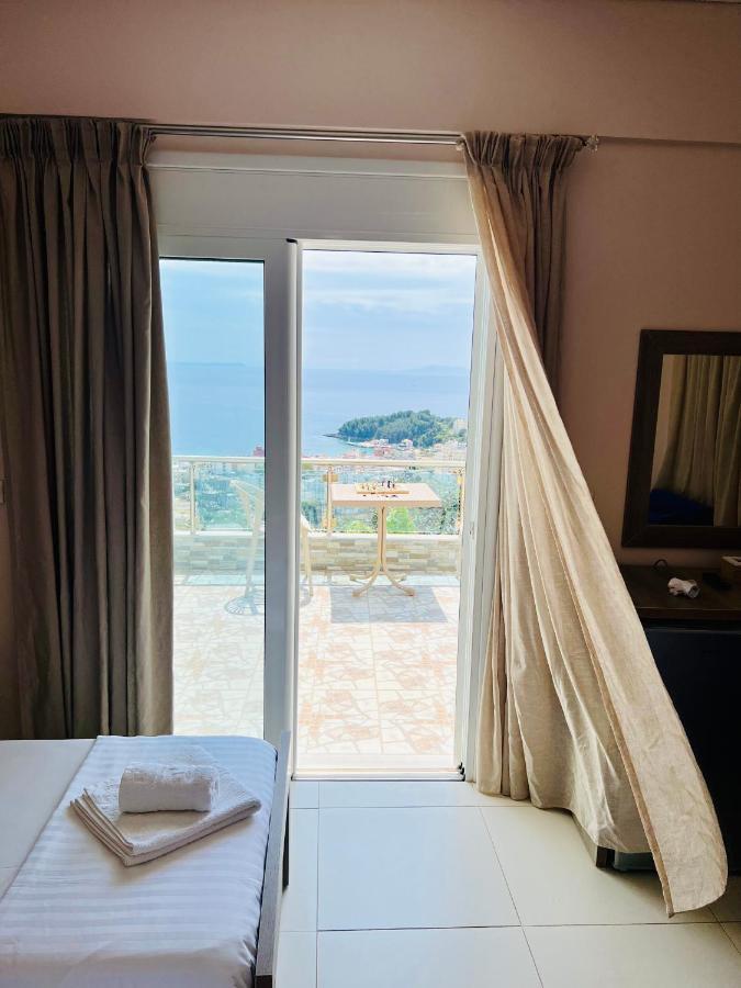Mistral Inn Химар Екстериор снимка