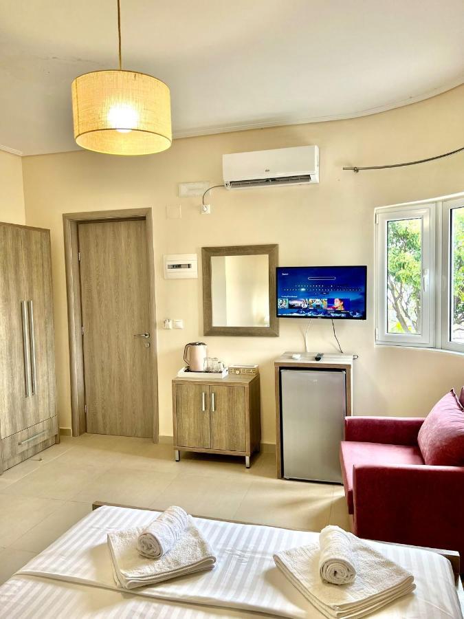 Mistral Inn Химар Екстериор снимка