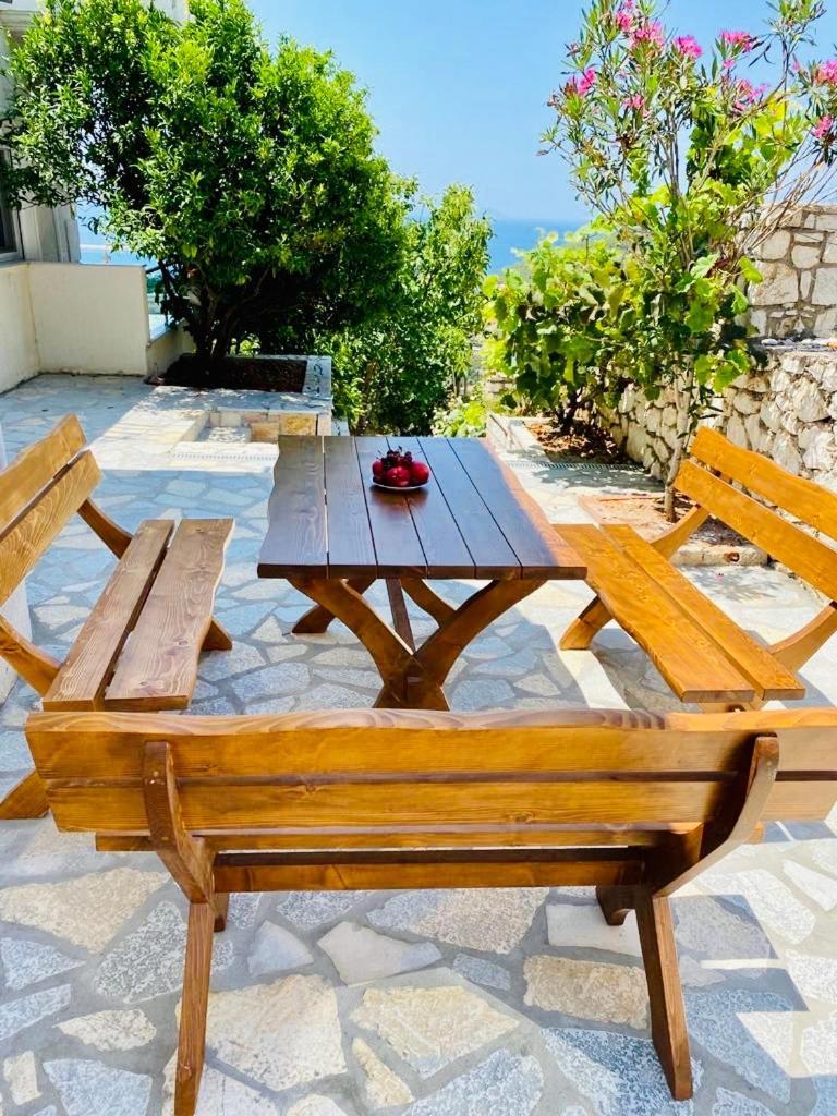 Mistral Inn Химар Екстериор снимка